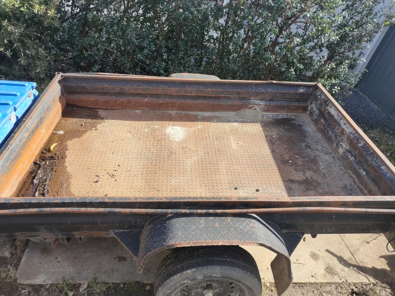 8 x 5 ft trailer