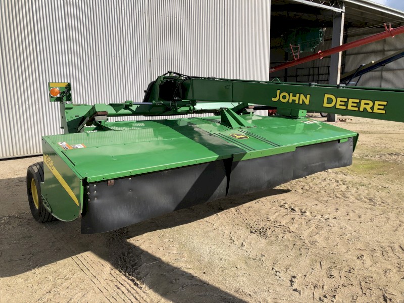 John Deere moco 956
