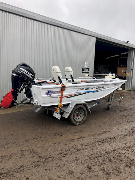 Quintrex F400 Hornet Trophy