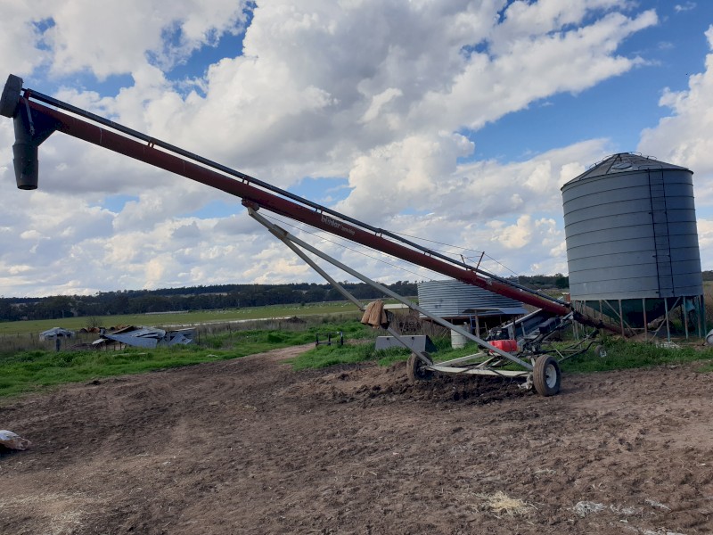 8in 56ft auger