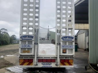 2004 Freighter Drop Deck Trailer