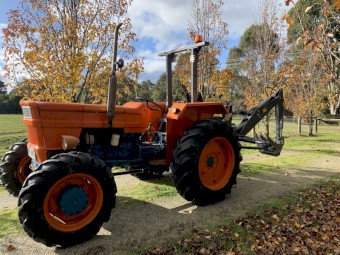 Fiat tractor 4wd registered 