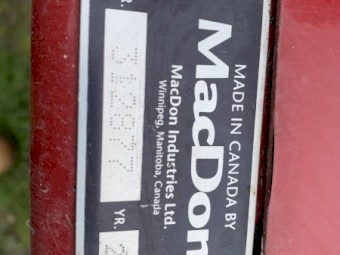 2017 Macdon R85