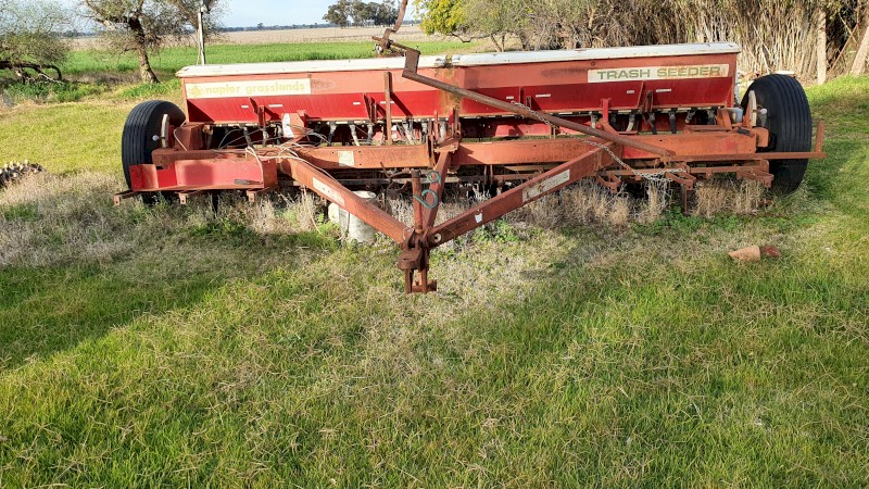 Napier Grasslands 419 Combine