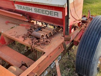 Napier Grasslands 419 Combine