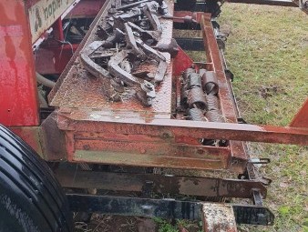 Napier Grasslands 419 Combine