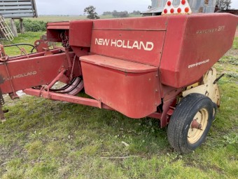 New Holland 317 square baler