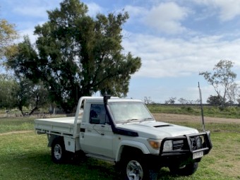 Toyota GX Landcruiser Ute