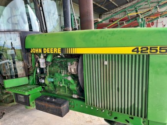 John Deere 4255 Tractor
