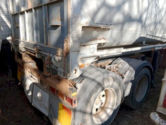 Lusty ems A trailer slider