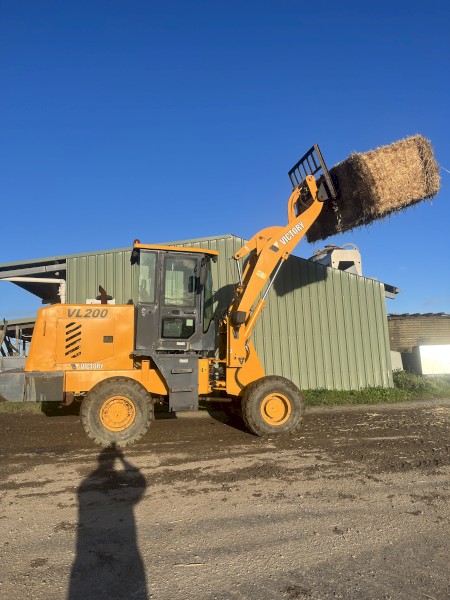 2013 Victory VL 200 Loader