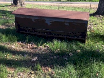 half tonne pellet or grain  sheep or calf feeder