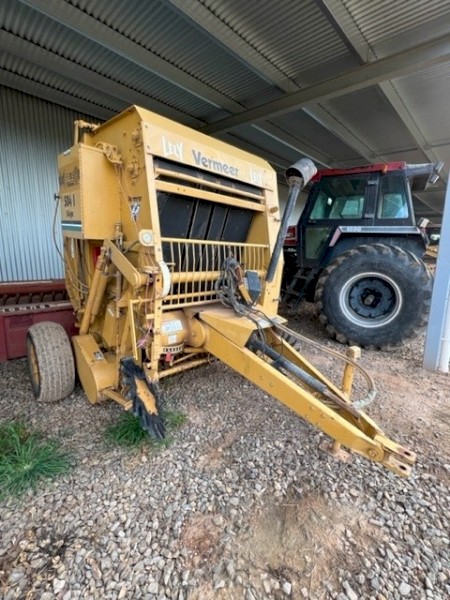 Vermeer 504-1 Silage Round String Bailer