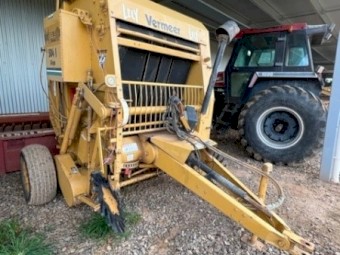 Vermeer 504-1 Silage Round String Bailer