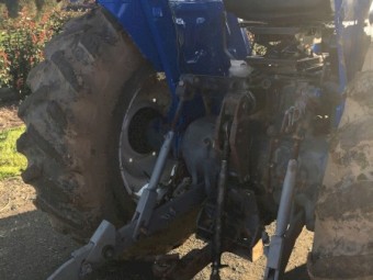 Iseki T6000E tractor