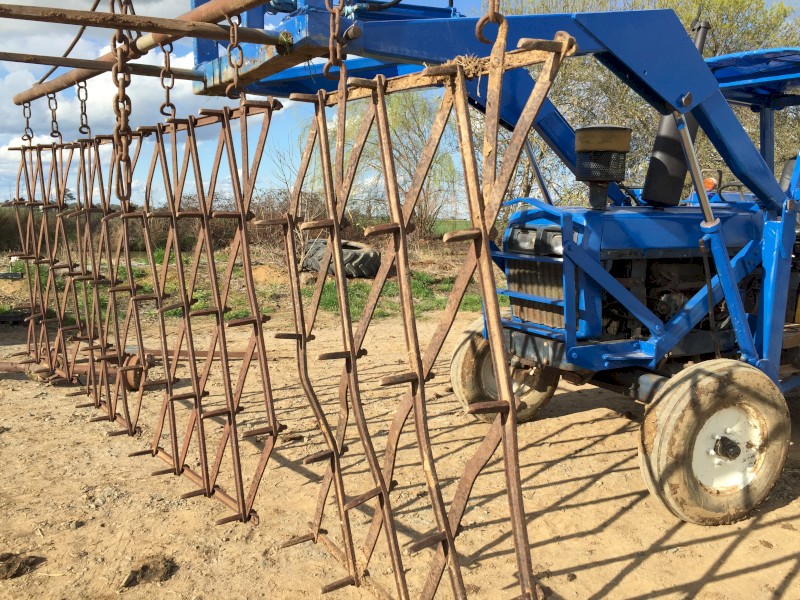 Diamond Harrows ( Cover Harrows ) Farm Tender