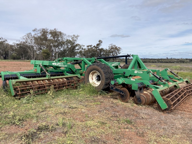 2016 K-Line Speed Tiller | Farm Tender