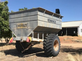 2004 Vennings 18T Chaser Bin