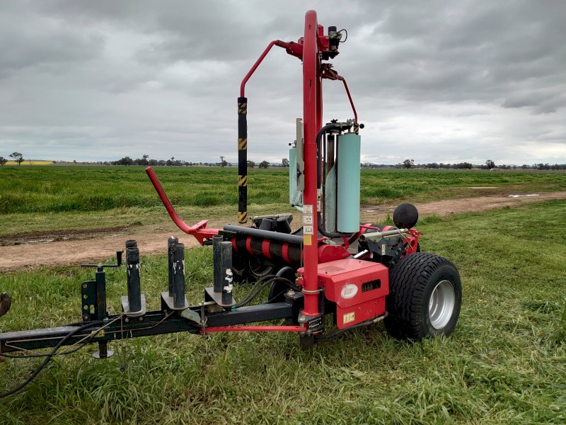 Vicon BW 1800 Satellite Bale Wrapper