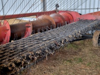 Case IH 1015 Pickup Front & Trailer