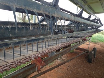 1040 Macdon Floating Draper Front, 30ft