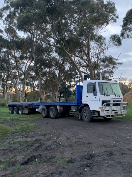 Volvo Fl10 22ft Tray & 19ft Tri Axle Pig Trailer
