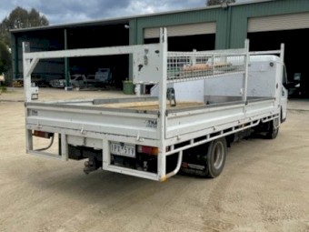 2018 Fuso Canter 615