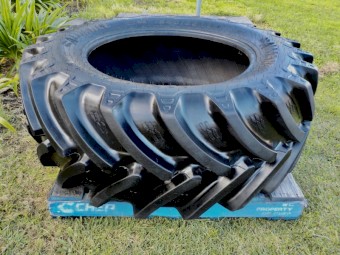 1 x Near New Alliance Agri-Star 365 540/65 R34 Heavy Lug Tractor Tyre