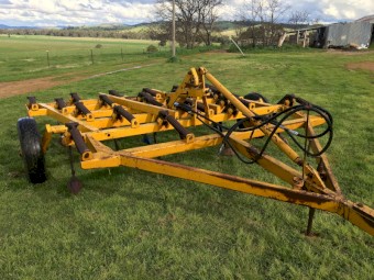 Chamberlain 21 Tyne Scarifier