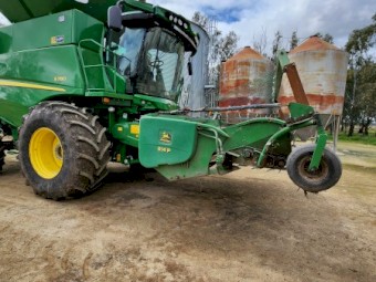 John Deere 914P Pickup Front