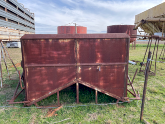 WANTED Grain Side Delivery Bin/Tray