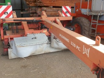 Lely 320 PC mower conditioner