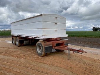 Under Auction - (A210) Tipping flat top super dog 7.3m (24ft) 