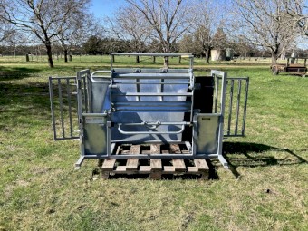 2022 ArrowQuip Sheep Handler Crush Catcher.