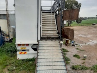 1989 Shanks 3 Deck Stock Crate