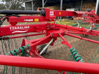 2014 Kverneland 9471S Evo Twin Rake