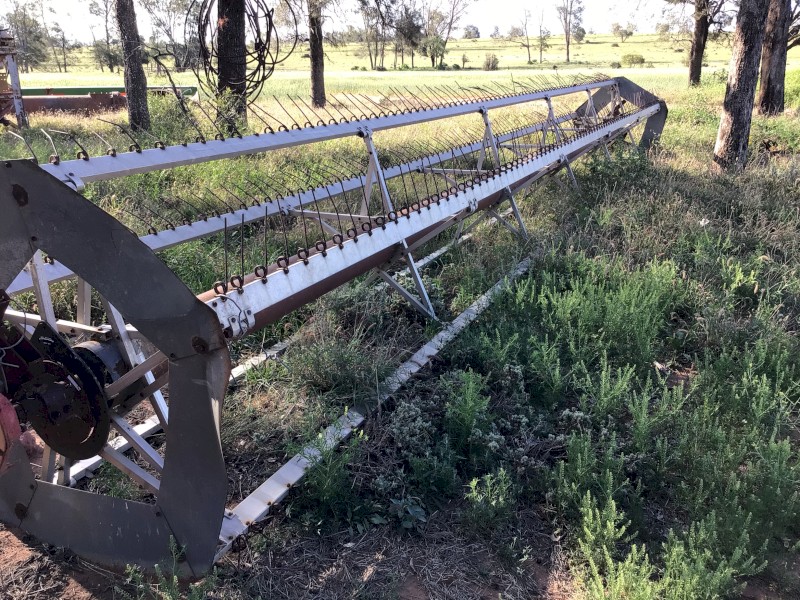 30 Ft Pickup Reel  Massy Ferguson but suits John Deere 930