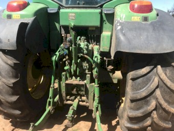 John Deere 6530 Premium Tractor