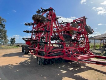 Horwood Bagshaw 14000L Cart & 63ft Bar