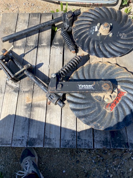 Yetter Coulter Assembly