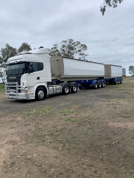 2011 Scania Prime Mover with Lusty EMS 2010 Stag Tippers