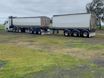 2011 Scania Prime Mover with Lusty EMS 2010 Stag Tippers