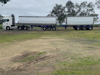 2011 Scania Prime Mover with Lusty EMS 2010 Stag Tippers