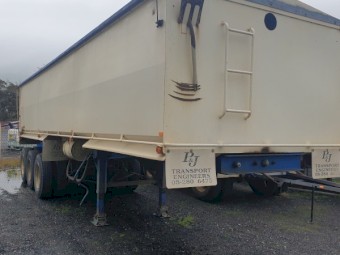 Freightmaster Tipper with RWC