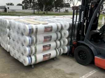 ValueNet Hay Bale Netting 1.30m Pallets of 16 Rolls