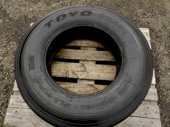Toyo 295/80 R22.5 DSOC II TECHNOLOGY RADIAL TUBELESS TRUCK TYRE