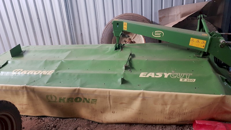 Krone Easy cut R 360 8 disc mower
