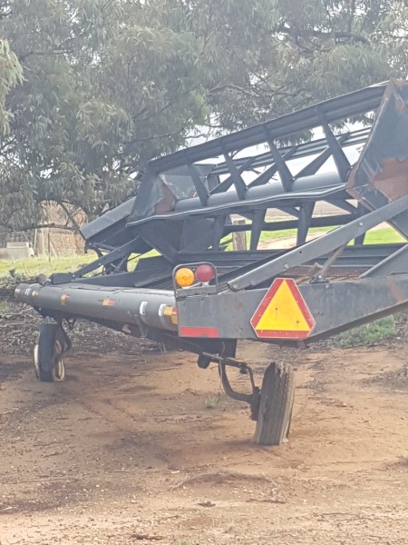 Macdon 3000 Windrower 25ft Tow Behind