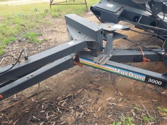 Macdon 3000 Windrower 25ft Tow Behind
