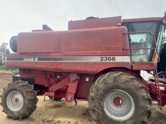Case IH 2366 Header with 1010 Front
